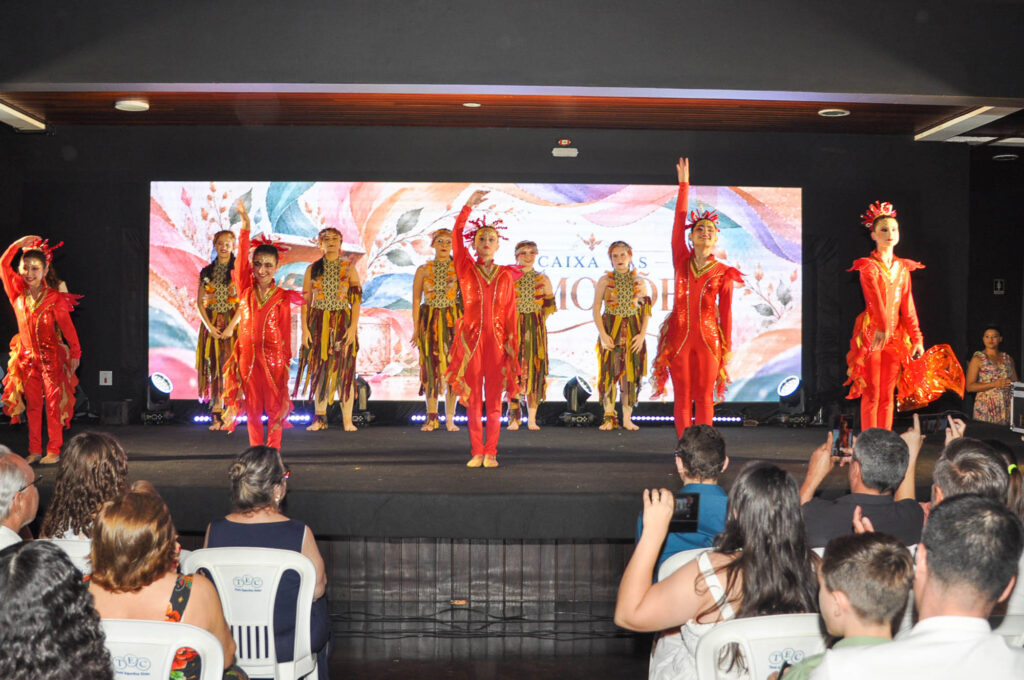 Espetáculo de Dança “Caixa das Emoções”