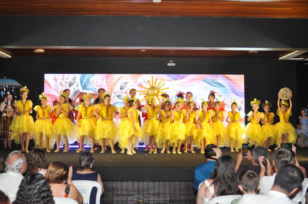 Espetáculo de Dança “Caixa das Emoções”