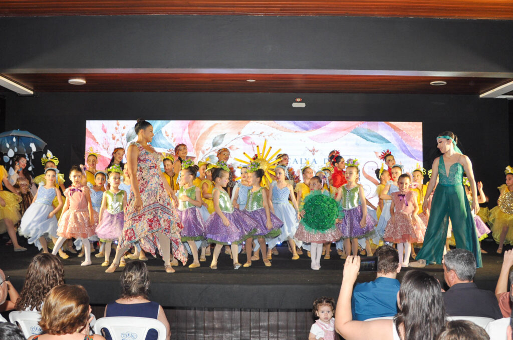 Espetáculo de Dança “Caixa das Emoções”