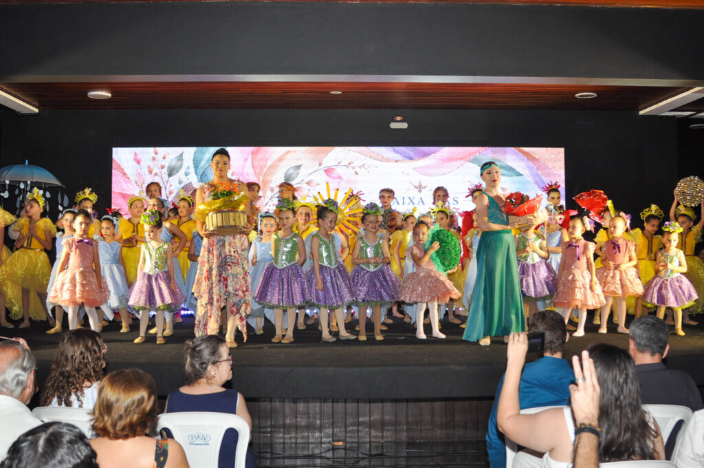 Espetáculo de Dança “Caixa das Emoções”