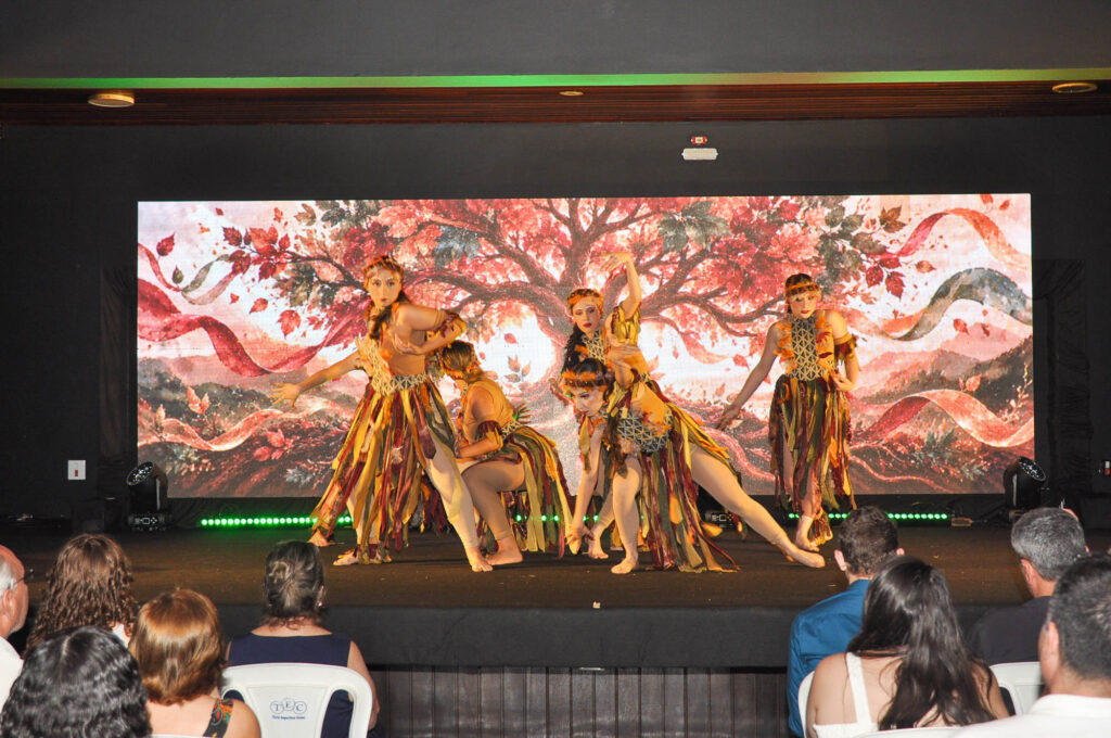 Espetáculo de Dança “Caixa das Emoções”
