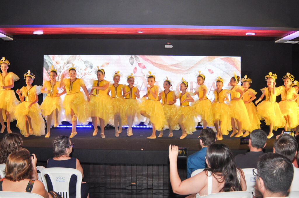 Espetáculo de Dança “Caixa das Emoções”