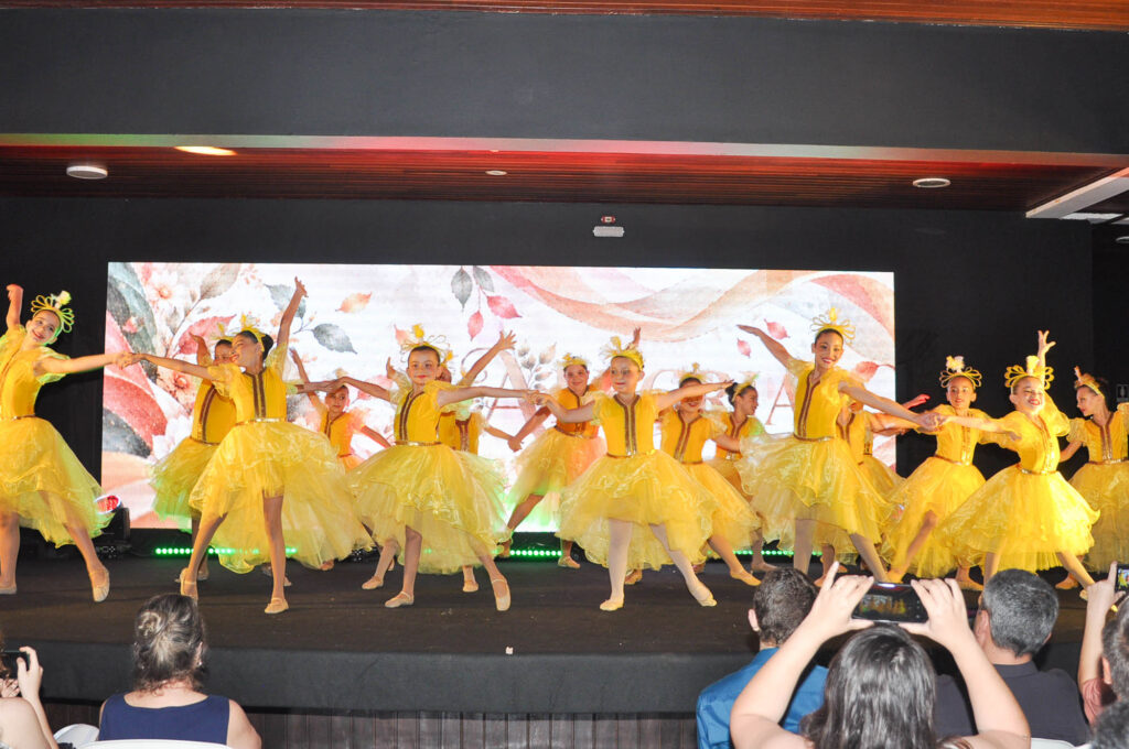 Espetáculo de Dança “Caixa das Emoções”