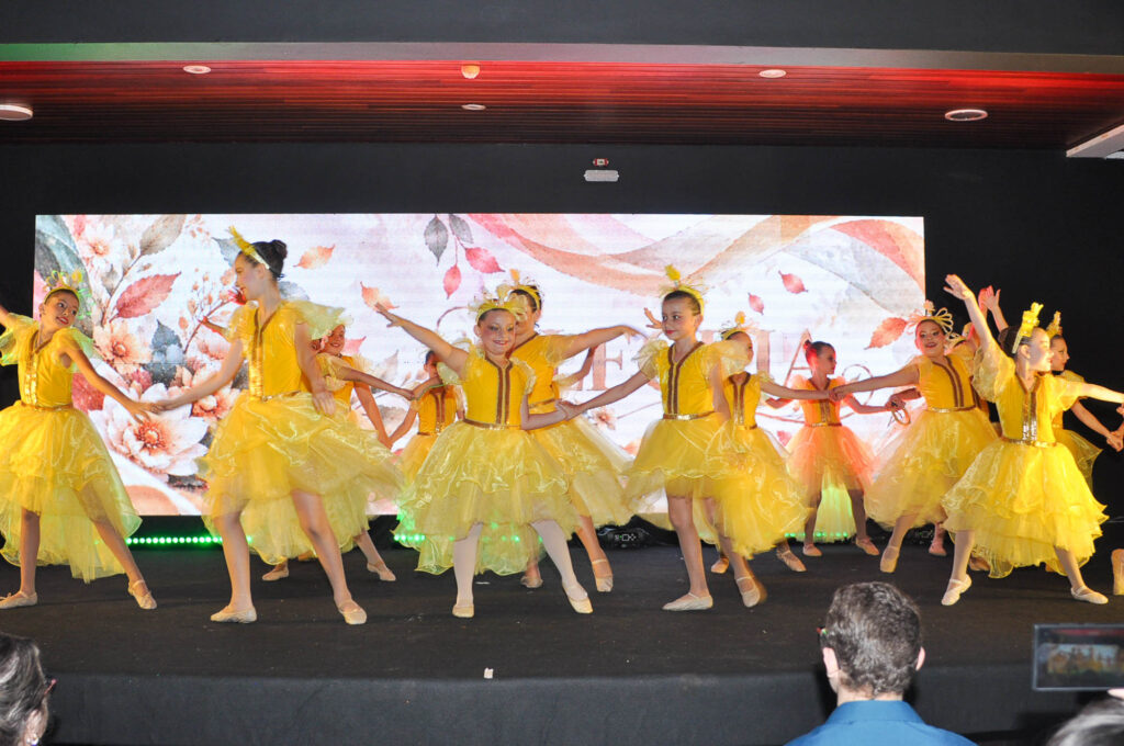 Espetáculo de Dança “Caixa das Emoções”