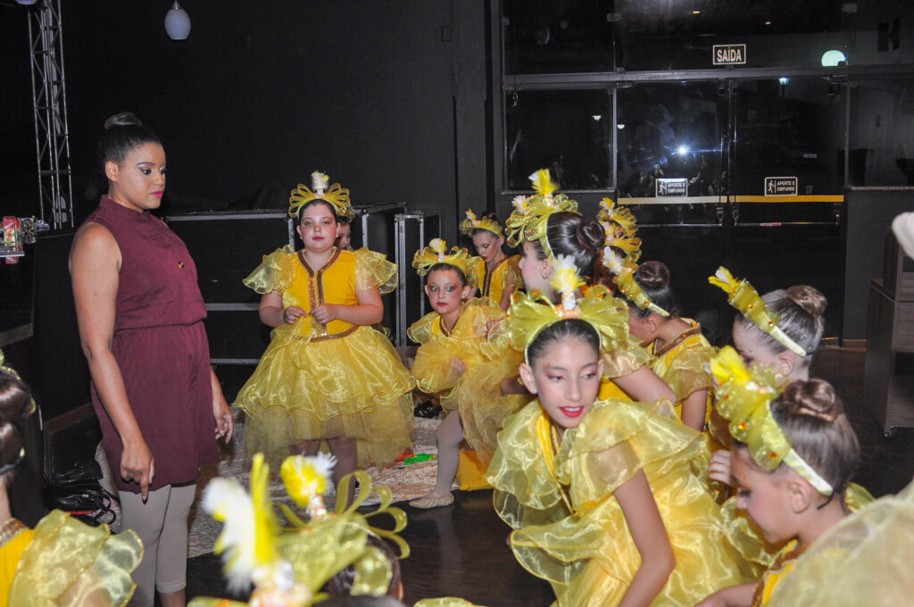 Espetáculo de Dança “Caixa das Emoções”