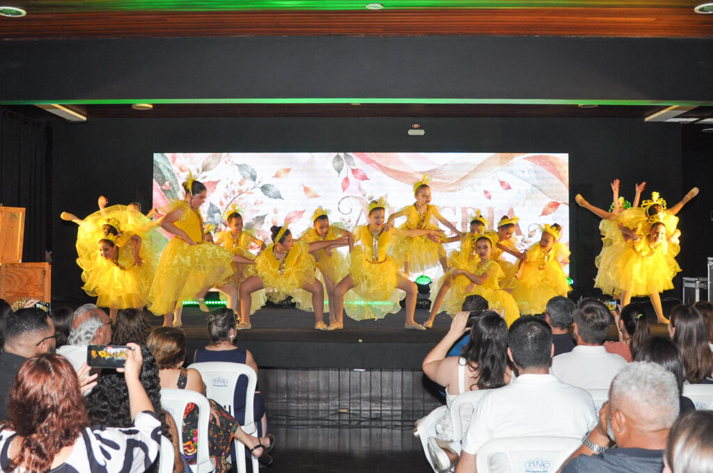 Espetáculo de Dança “Caixa das Emoções”