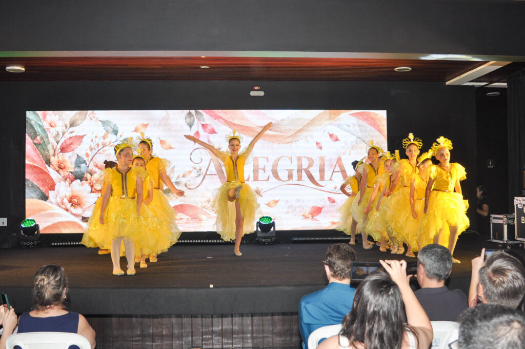 Espetáculo de Dança “Caixa das Emoções”
