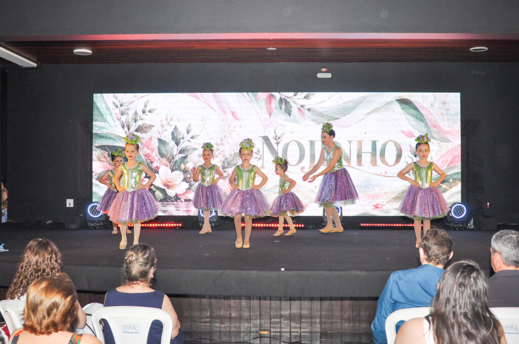 Espetáculo de Dança “Caixa das Emoções”